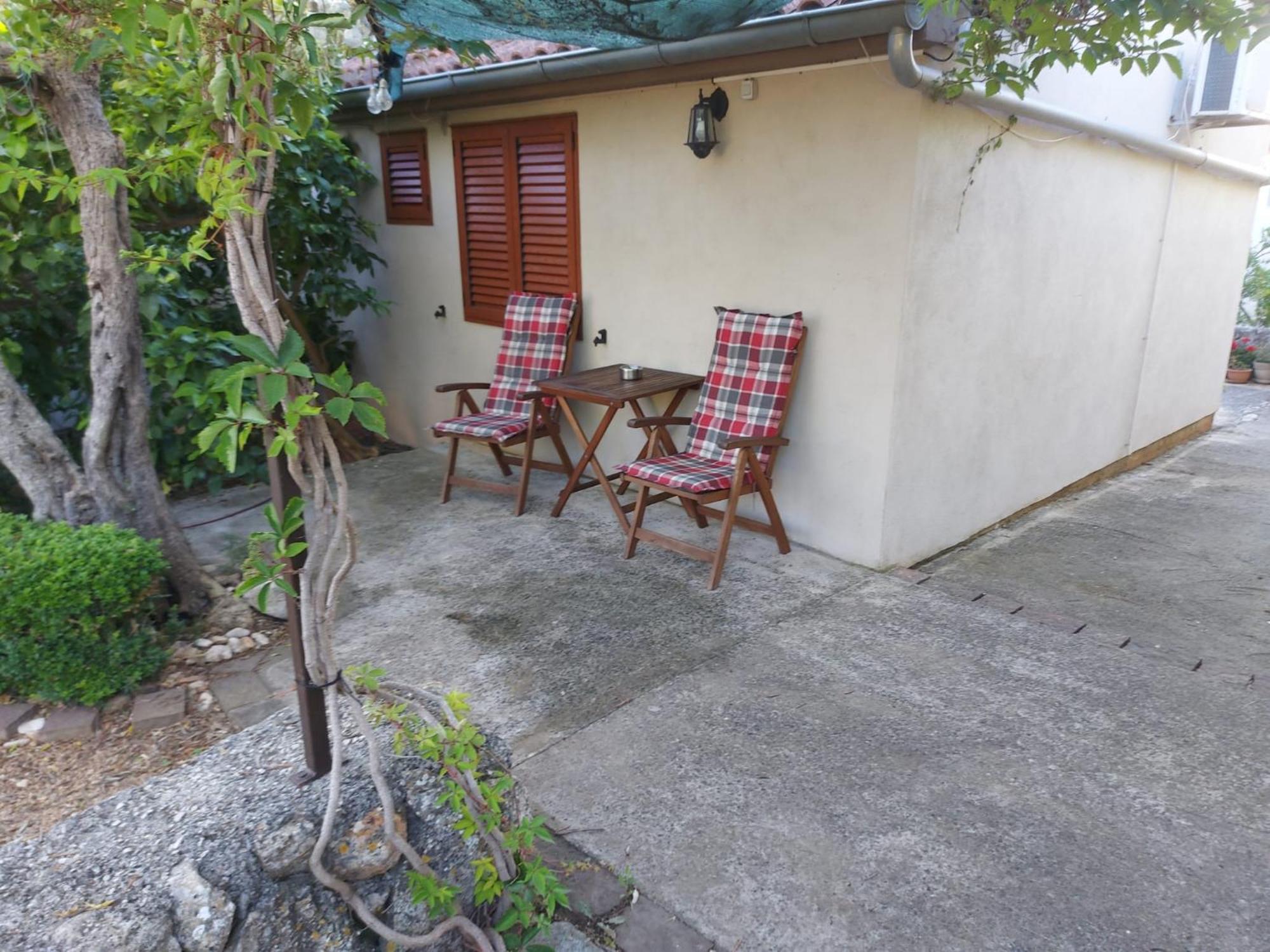 Apartmani Bugenvilija Brbinj Ngoại thất bức ảnh